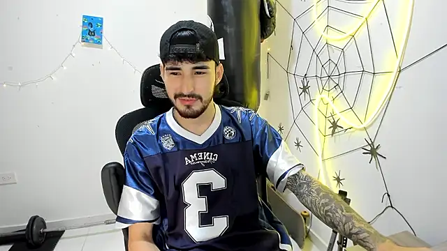 DmitriSanders online show from 01-14-26, 09:20