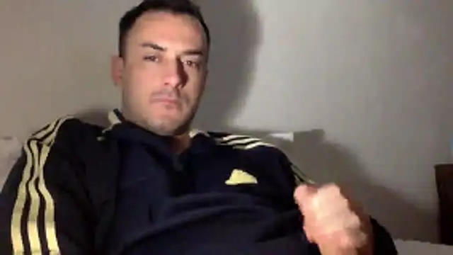 Snapshot of mainnrd chatting on 11-02-25, 06:16 mainnrd online show from 11-02-25, 06:16