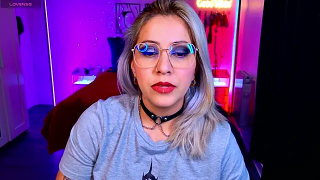 blackwidow s1 online show from 04-23-26, 04:53