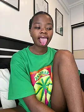 Grusha19 online show from 04-22-26, 09:33