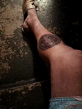 dredre1069 online show from 04-14-26, 01:55