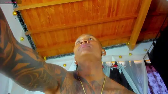 esteveen ortegas  online show from 02-11-26, 04:23