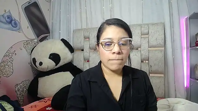 KEYRA-MILLER- online show from 12-03-25, 02:30