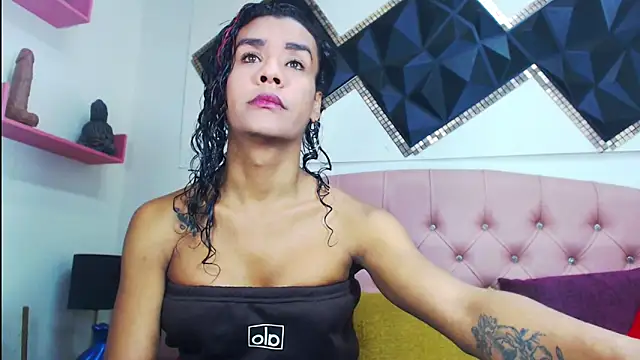 andrea safeira doll online show from 10-21-25, 09:48