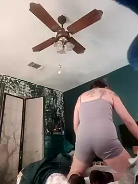 Snapshot of TexaSMESS_37 chatting on 12-19-24, 02:24 TexaSMESS 37 online show from 12-19-24, 02:24