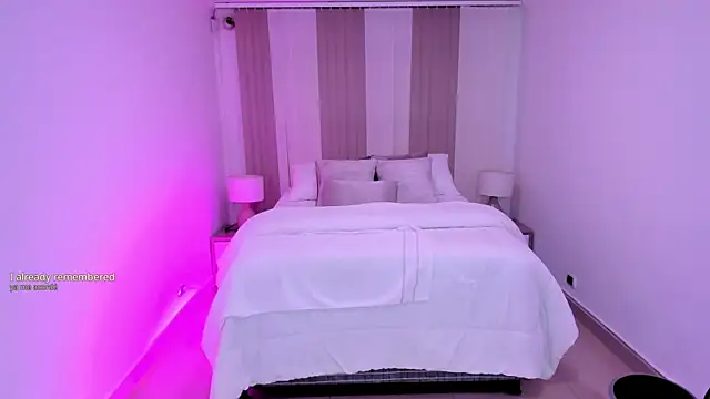 Leah Grey online show from 11-13-25, 11:31