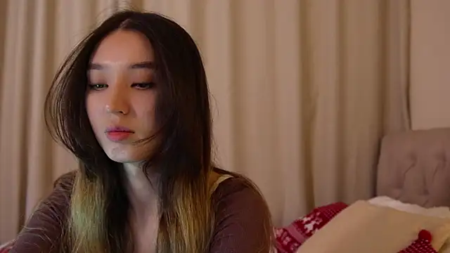 Sarasuo1 online show from 12-21-24, 11:55