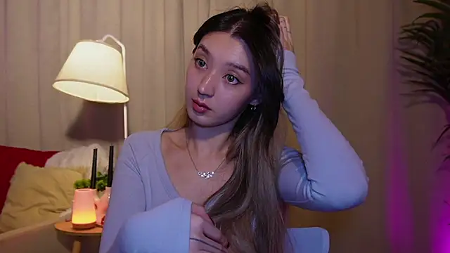 Sarasuo1 online show from 02-25-25, 02:22