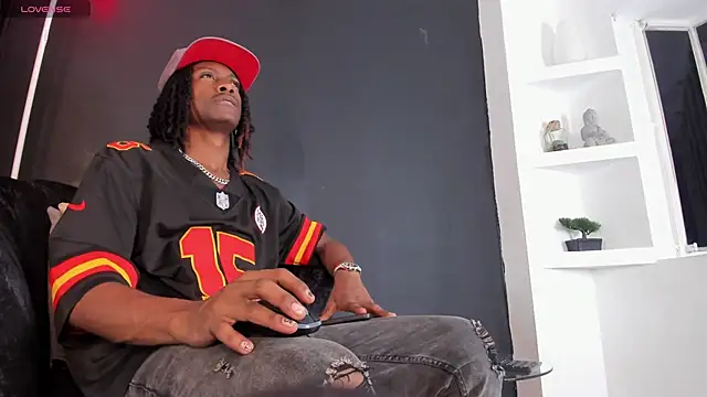 Snapshot of BRYXXXON1 chatting on 12-14-24, 03:51 BRYXXXON1 online show from 12-14-24, 03:51