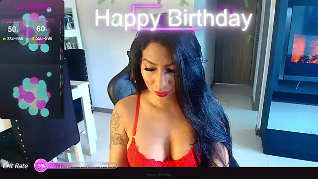 Snapshot of Pamela-fit chatting on 02-15-25, 03:17 Pamela-fit online show from 02-15-25, 03:17