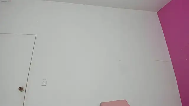 Snapshot of little_sam_ chatting on 03-15-25, 03:07 little sam online show from 03-15-25, 03:07