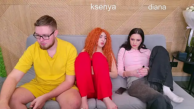 Ksenny online show from 02-09-26, 12:42