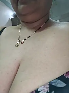 Dianaa9 online show from 02-22-26, 05:11