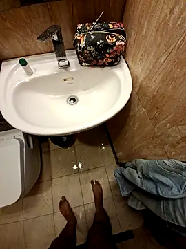 Exhibitionist1508 online show from 11-15-25, 04:21