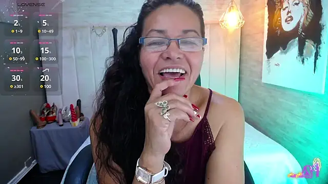 Snapshot of MaturePure chatting on 01-27-25, 05:58 MaturePure online show from 01-27-25, 05:58