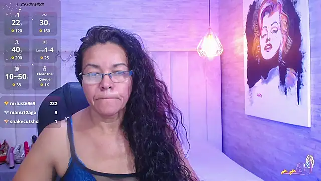 Snapshot of MaturePure chatting on 01-27-25, 09:44 MaturePure online show from 01-27-25, 09:44