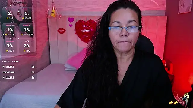 Snapshot of MaturePure chatting on 02-05-25, 11:17 MaturePure online show from 02-05-25, 11:17