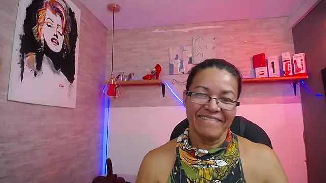 Snapshot of MaturePure chatting on 10-30-25, 08:09 MaturePure online show from 10-30-25, 08:09