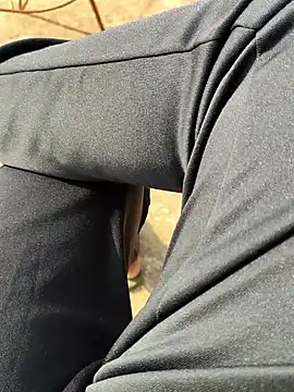 Brown Munda047 online show from 01-06-26, 05:33