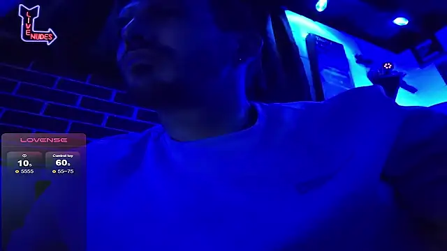 Snapshot of Rickeyslatter chatting on 02-12-26, 01:06 Rickeyslatter online show from 02-12-26, 01:06