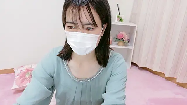 QoMeioQ online show from 10-24-25, 10:33