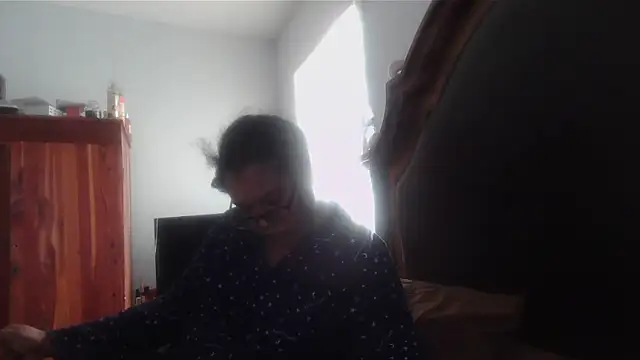 ebonyred online show from 11-14-25, 02:05