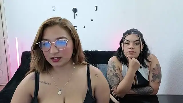 Snapshot of _sweetcarla chatting on 11-08-25, 06:07 sweetcarla online show from 11-08-25, 06:07