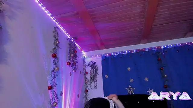 arysUwU online show from 12-06-24, 04:58