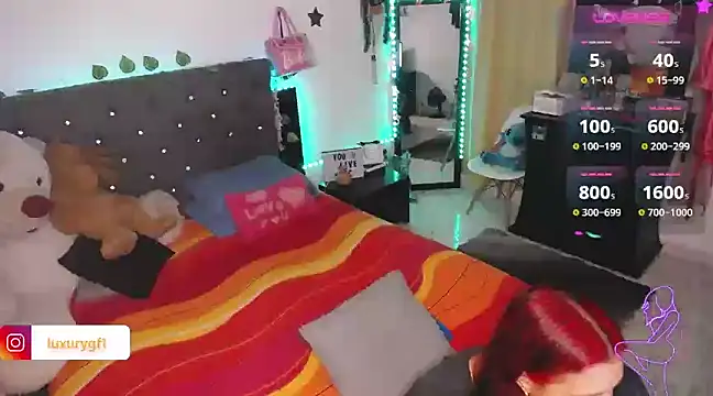 Pocahontaslovex online show from 12-18-24, 04:31