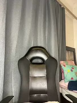 Snapshot of Honeycoco0211 chatting on 03-19-25, 02:05 Honeycoco0211 online show from 03-19-25, 02:05