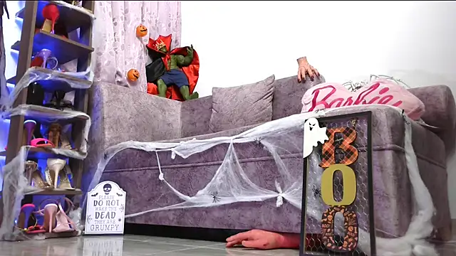 keytlinsexy online show from 10-29-25, 01:19