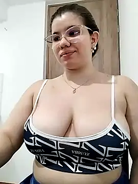 Danzel1105 online show from 02-05-25, 06:48