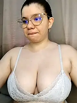 Danzel1105 online show from 10-22-25, 02:50