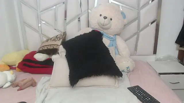 celestesouzalatin online show from 01-14-26, 04:12