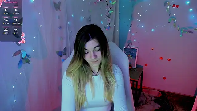 Sweet me  online show from 04-25-26, 06:38