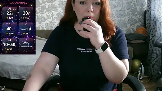 Sabrina Poison online show from 12-15-25, 09:46