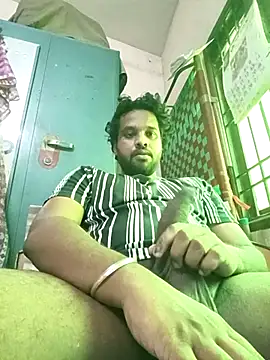 Snapshot of Dinesh2151@xh chatting on 04-30-26, 07:36 Dinesh2151xh online show from 04-30-26, 07:36