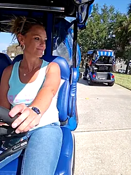 Snapshot of Dixiefaye_Pika chatting on 11-24-25, 05:12 Dixiefaye Pika online show from 11-24-25, 05:12