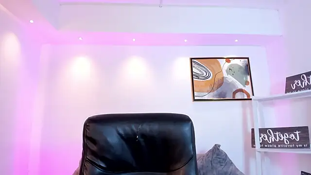 martina mancini online show from 07-10-26, 12:30