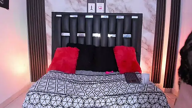 katherina diaz online show from 11-08-25, 01:39