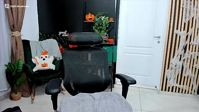 fireflowers  online show from 10-28-25, 10:01