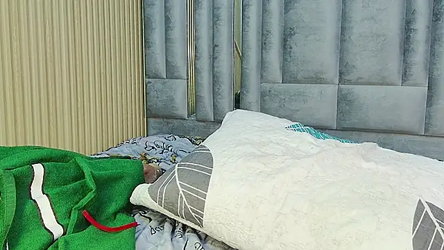 MiissBNasty online show from 09-22-25, 12:34