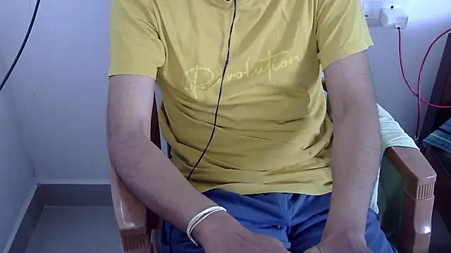 The SHY uncut online show from 05-12-26, 03:47