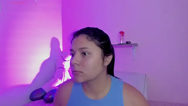 Oriana Guzman online show from 12-15-25, 10:58