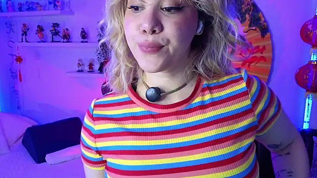 albaismynameX online show from 05-28-26, 11:51