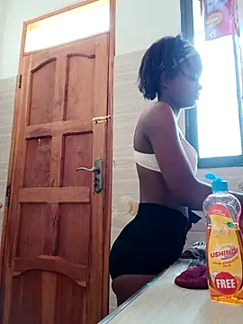 hotgal1112 online show from 02-06-26, 08:18