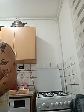 Snapshot of BenDover313OF chatting on 11-10-25, 06:29 BenDover313OF online show from 11-10-25, 06:29