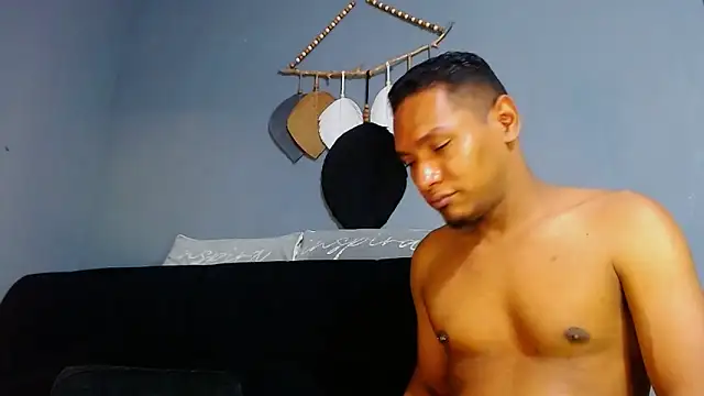 Grandeygruesa1 online show from 02-22-25, 09:01