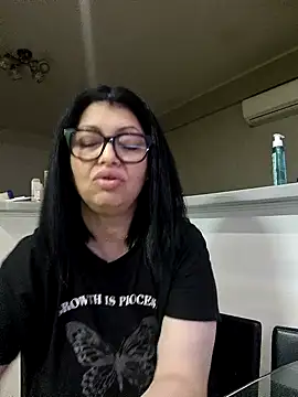 Milf Abigail online show from 05-26-26, 02:29