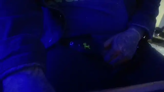 AlanDickson online show from 12-21-25, 04:30